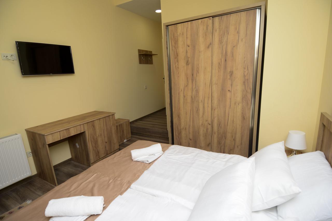 Hotel Old Street Tbilisi Bagian luar foto