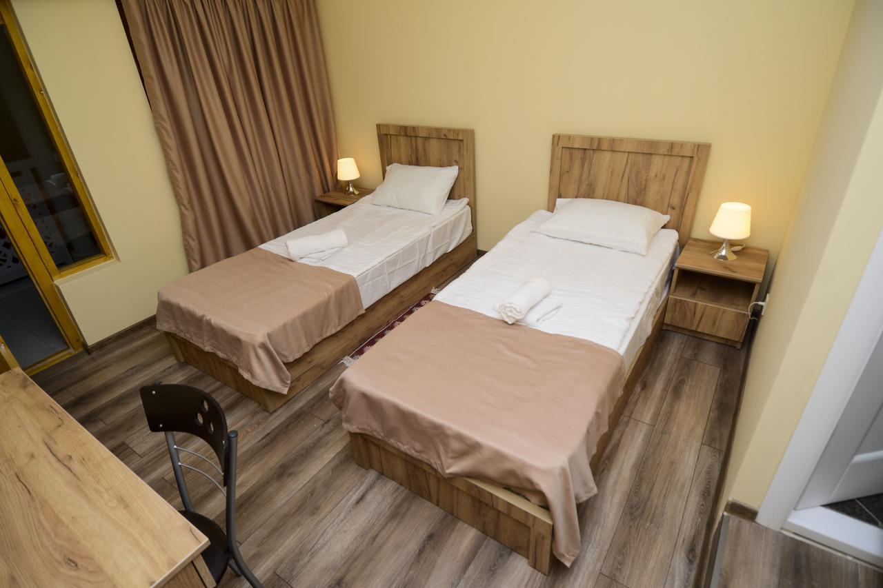 Hotel Old Street Tbilisi Bagian luar foto
