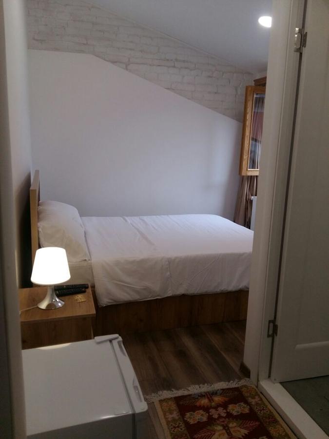 Hotel Old Street Tbilisi Bagian luar foto