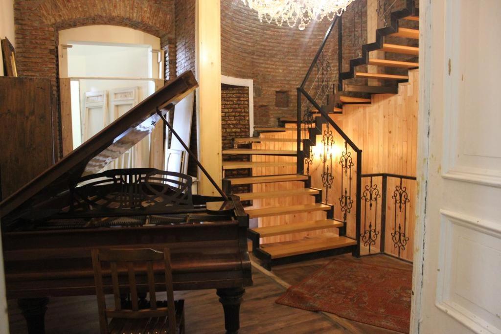 Hotel Old Street Tbilisi Bagian luar foto